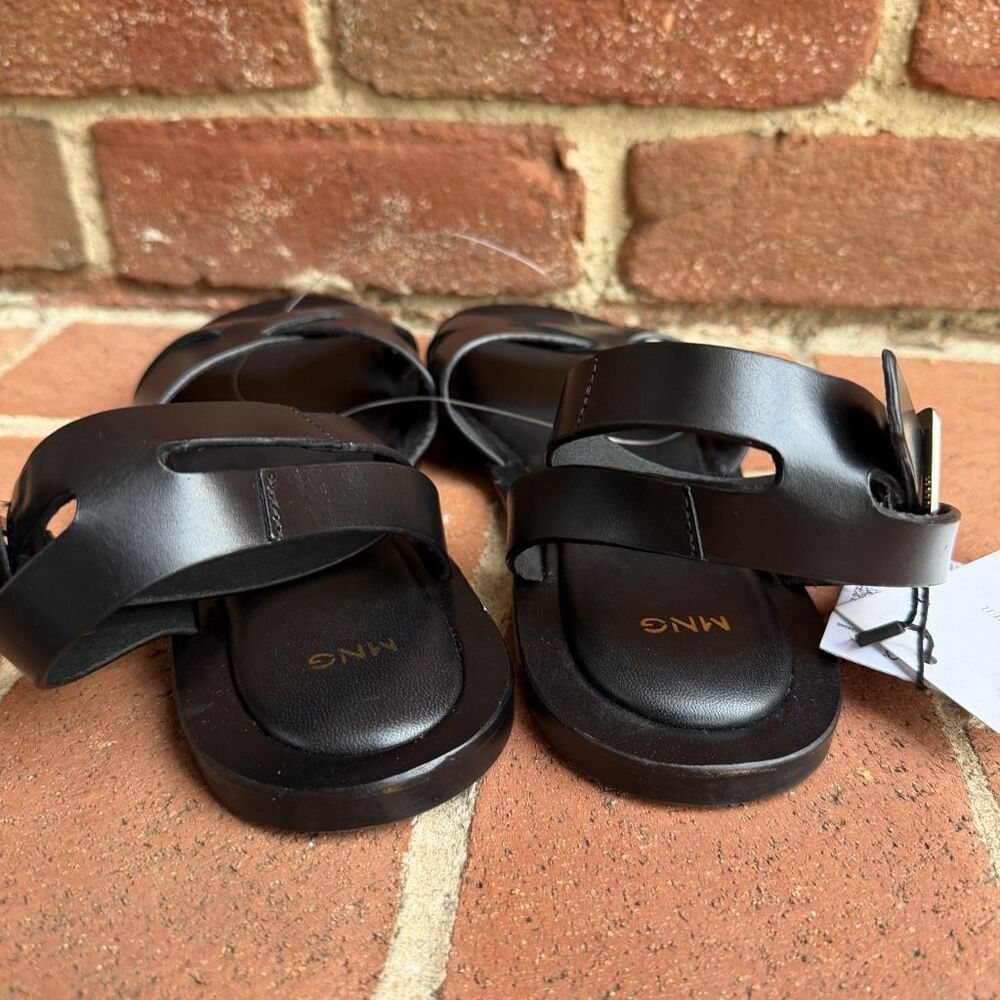 MNG by Mango Leather Gladiator Flat Sandals black Buckle Strap 39 8.5-9 NEW - Picture 6 of 12